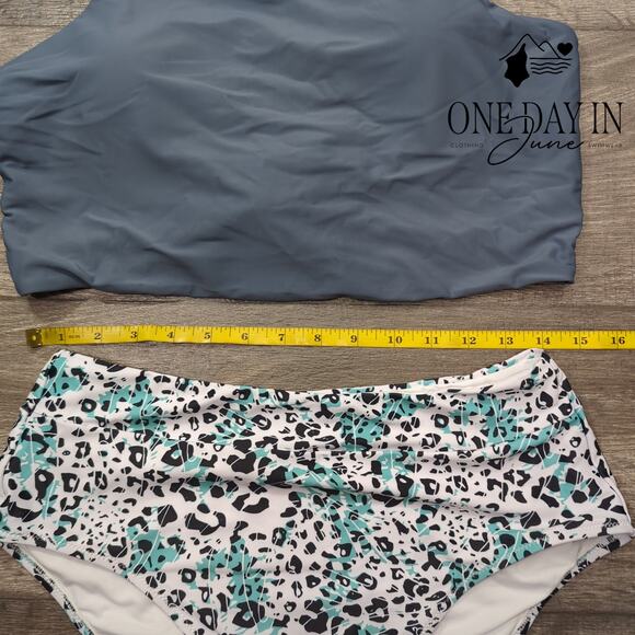 CharmLeaks Crop Top High Waist Bikini Swimsuit Size L - Picture 4 of 6